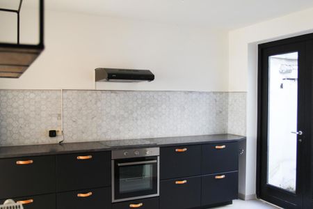 Stijlvolle renovatie aan het water - Foto 5