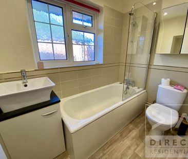 Studio to rent - Photo 3