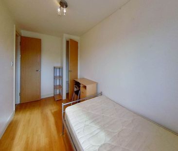 Price £1,200 pcm - Available Now - Furnished - Photo 3