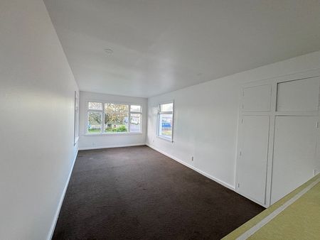 2025 renovated home - Photo 4