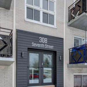 Ewaid Apartments - Photo 2