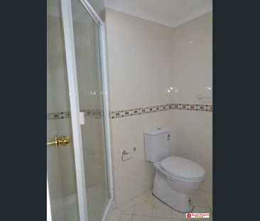 Stunning 3-Bedroom Apartment in an Ultra-Convenient Location - Photo 6