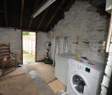 2 bedroom terraced house to rent - Photo 6