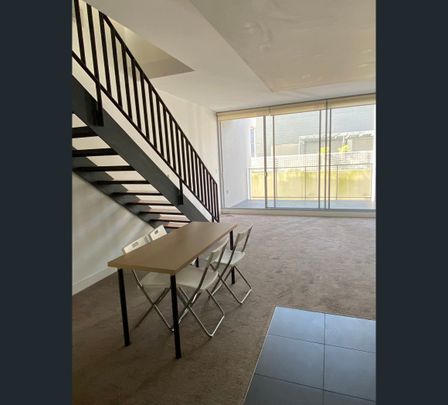 A-Fully Furnish-L4+5/169-175 Phillip st, Waterloo, NSW 2017 - Photo 1
