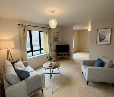 2 bedroom apartment to rent - Photo 3