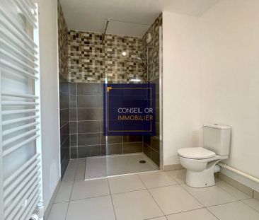 Appartement T2 Dernier étage + Garage, - Photo 3