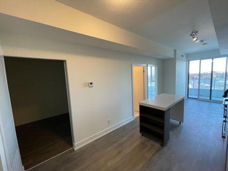 For Lease - 180 Fairview Mall Drive Unit# #908, Toronto, Ontario - Photo 2