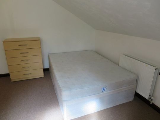 Cowley Road, East Oxford, Oxford - Photo 1