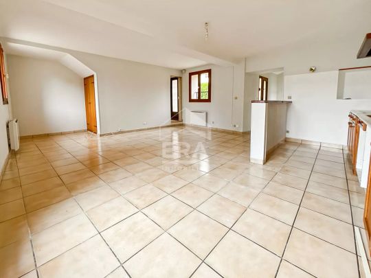 location maison avec stationnement et garage - Photo 1