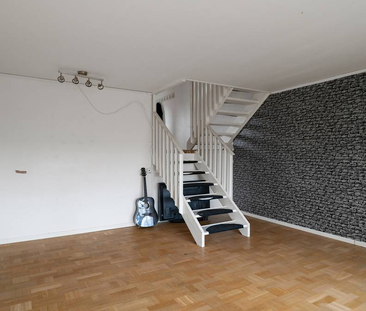 Uranusvägen, Järfälla - Photo 1