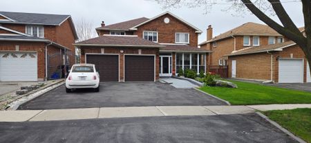 For Lease - 10 Glenvilla Road, Vaughan, Ontario - Photo 2