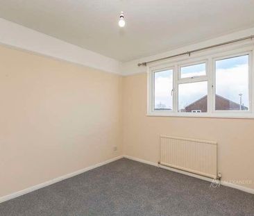 Bronte Close, Aylesbury, HP19 - Photo 5