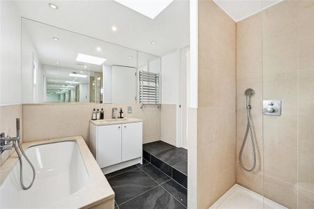 4 bedroom terraced house to rent - Photo 3