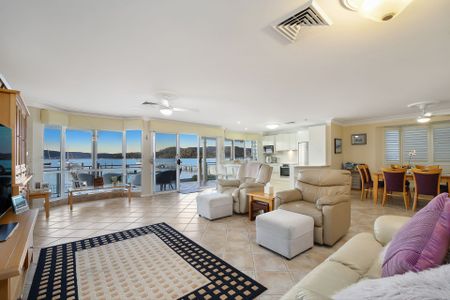 North-Facing Waterfront Retreat with Private Jetty - Photo 2