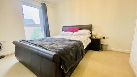 5 bedroom terraced house to rent - Photo 4