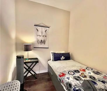 For Lease - 5327 Upper Middle Road Unit# 210, Burlington, Ontario - Photo 2