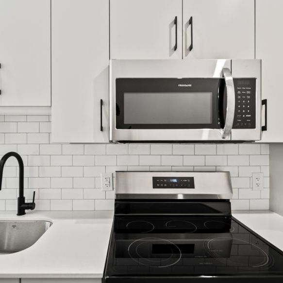 171 Donald – The Hellebuyck, Winnipeg, MB - Photo 1