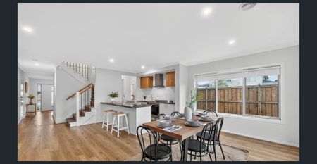 Spacious Family Home with Modern Features in Wollert - Photo 2