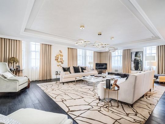 3 bedroom apartment to rent - Photo 1