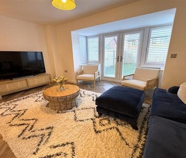 3 Bedroom Semi Detached To Let - Photo 1