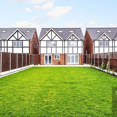 High View, Morgans Farm, Moor Hall Road - Photo 1