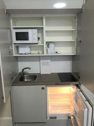 Studio to rent - Photo 4