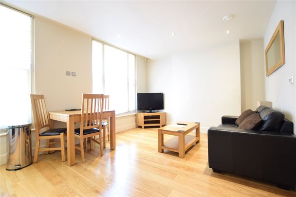 1 bedroom Flat in Cross Street, Reading - Photo 1