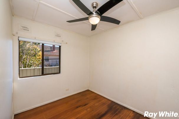 CHARMING 3 BEDROOM HOME!! - Photo 1