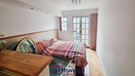 2 bedroom flat to rent - Photo 4