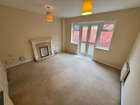 Hawthorn Rise, Droitwich, WR9 - Photo 3