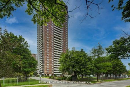 For Lease - 10 Tangreen Court Unit# 1004, Toronto, Ontario - Photo 2