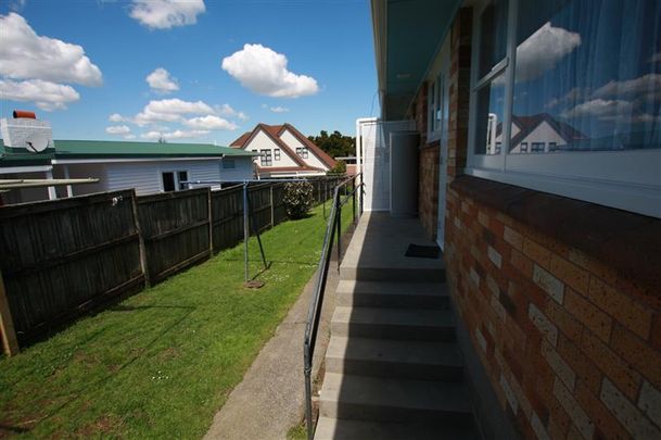 Two bedroom unit in Mission Bay - Photo 1