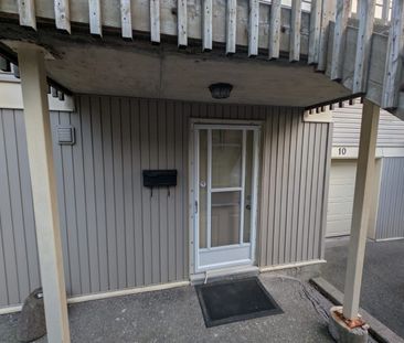 For Lease - 30 Green Valley Drive Unit# 9, Kitchener, Ontario - Photo 3