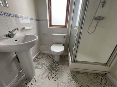 4 bedroom house to rent - Photo 3