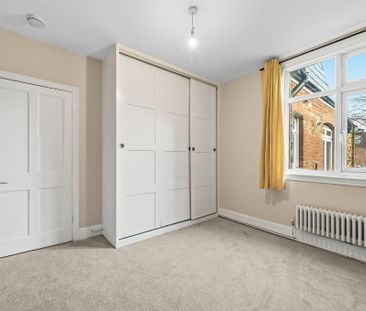 4 bedroom maisonette to rent - Photo 2