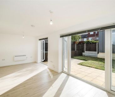 1 bedroom flat to rent - Photo 6