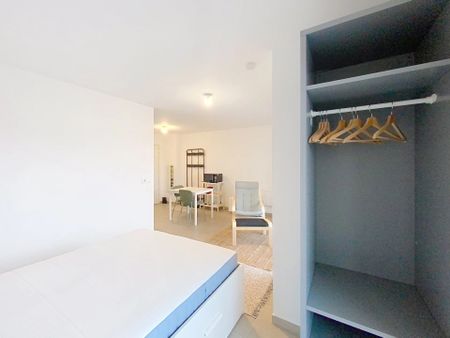 Location Appartement 1 pièce 27m² NICE 06100 - Photo 3