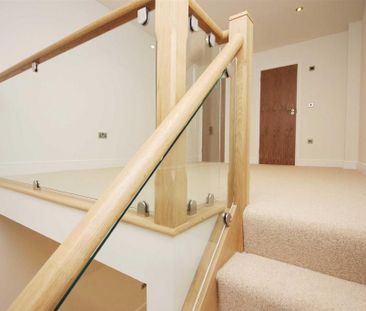 1 bedroom duplex to rent - Photo 1