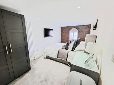 2 bedroom apartment to rent - Photo 4