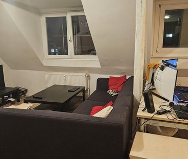 Tauschwohnung: Helle 3,5-Zimmer-Wohnung in Düsseldorf Zentrum - Photo 1