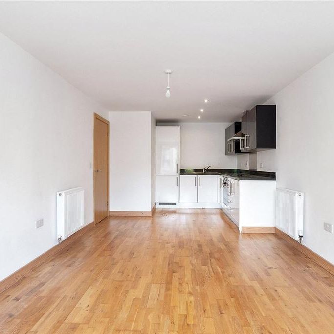 1 bedroom apartment to rent - Photo 1