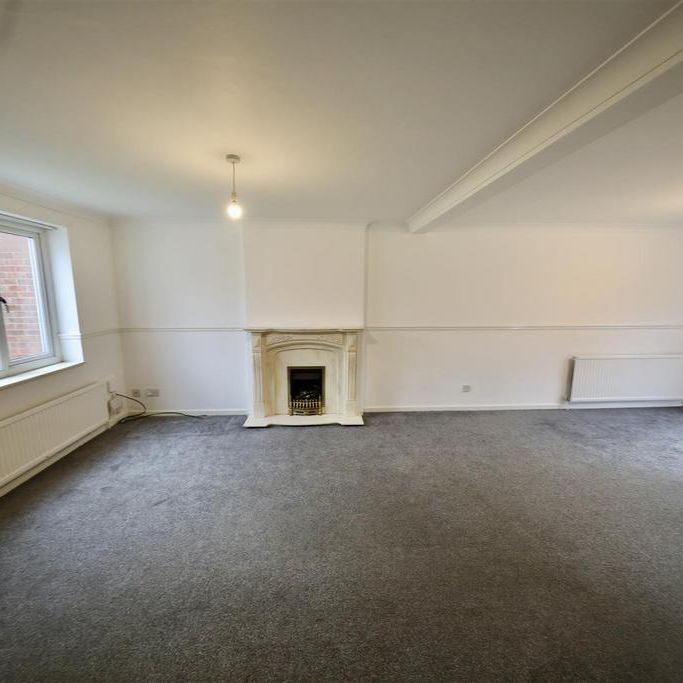 3 bedroom link detached house to rent - Photo 1