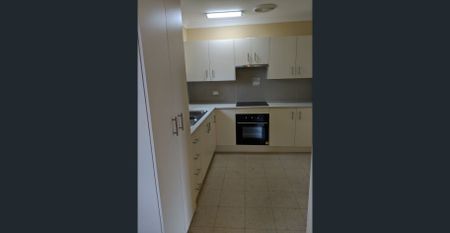 FAMILY HOME - Photo 4