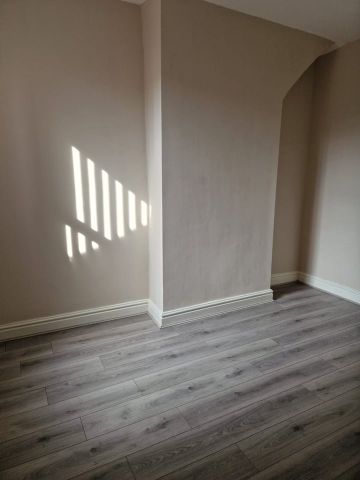 3 Bed Terraced House, Goldie Street, L4 - Photo 4