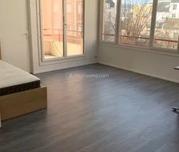 Location Appartement 1 pièces 43 m2 à Champs-sur-Marne - Photo 2