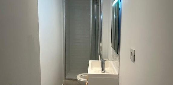 Location Appartement 1 pièce 9m² LOOS 59120 - Photo 2