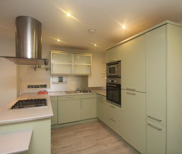 2 bedroom apartment to rent - Photo 6