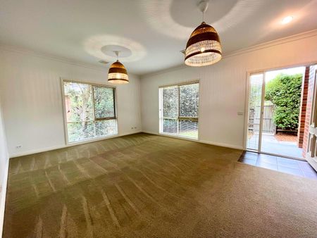 1/23 Baden Powell Place, Mount Eliza VIC 3930 - House For Rent | Domain - Photo 2