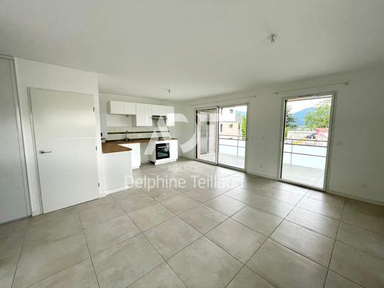Location Appartement 3 pièces 69m² CORENC 38700 - Photo 1