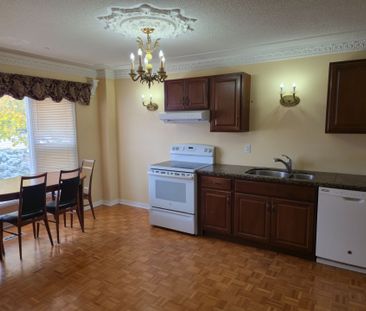 For Lease - 2470 Wynten Way Unit# 2, Oakville, Ontario - Photo 3